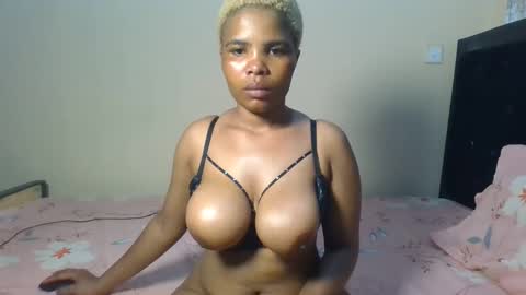 Snapshot of naughtyzuri chatting on September 13, 4:04 am naughty online show from September 13, 4:04 am