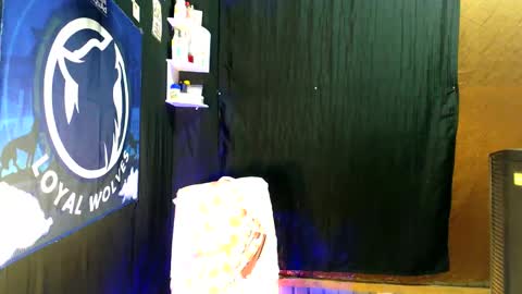 Loy online show from October 22, 5:58 pm