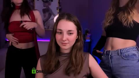 Naya online show from February 22, 8:11 pm