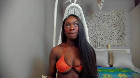 Snapshot of nayah_williams chatting on January 13, 12:45 pm Nayah Williams - OnlyFans online show from January 13, 12:45 pm