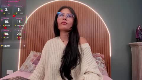 Naye  online show from November 15, 5:09 am