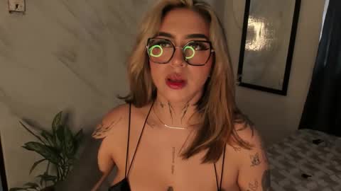 nazzz10 online show from March 28, 2:18 pm