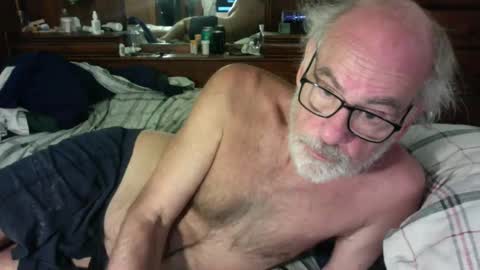 Snapshot of nedddludd chatting on September 11, 2:13 am nedddludd online show from September 11, 2:13 am