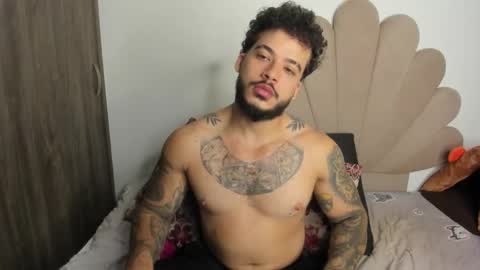 Nei turn green online show from February 10, 11:41 pm