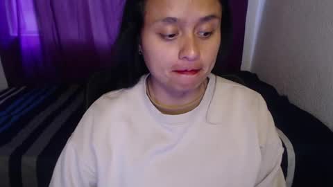 Snapshot of negrita_25 chatting on October 1, 9:57 pm Zoe online show from October 1, 9:57 pm
