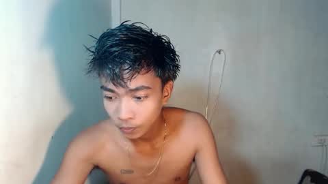 neil_asian69 online show from December 4, 4:34 am