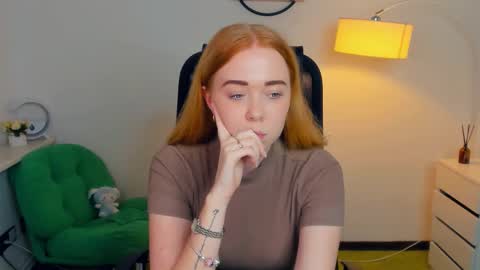 Nelli online show from November 12, 8:55 pm