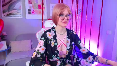 Nelly online show from February 15, 4:12 pm