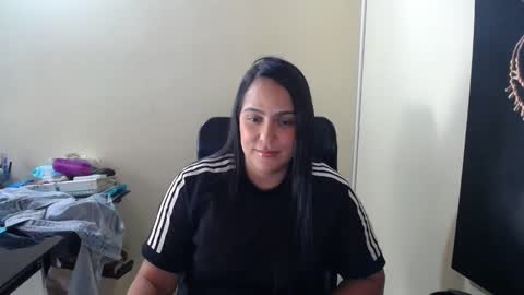 Snapshot of neny445 chatting on February 20, 6:46 pm kelly lopez online show from February 20, 6:46 pm
