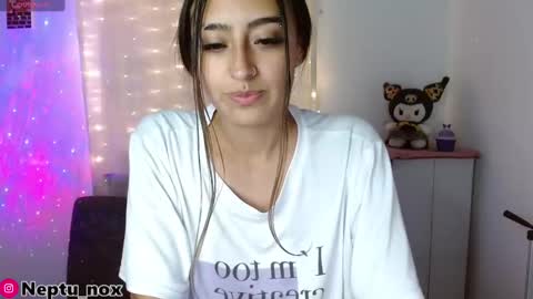 Neptu noxx online show from January 12, 6:28 am