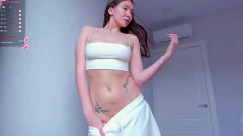 Nessa online show from March 12, 6:17 am