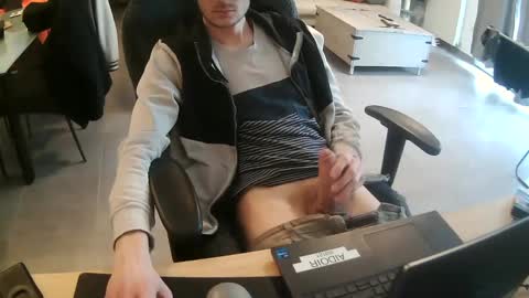 nerosse online show from March 4, 3:26 pm