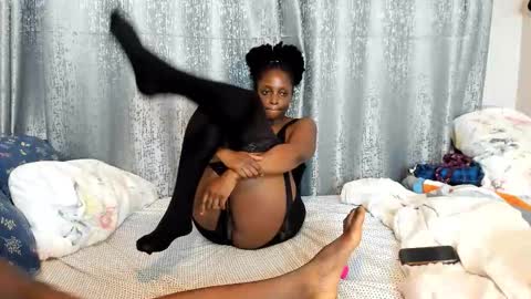 netfux_and_chill online show from December 3, 7:36 pm