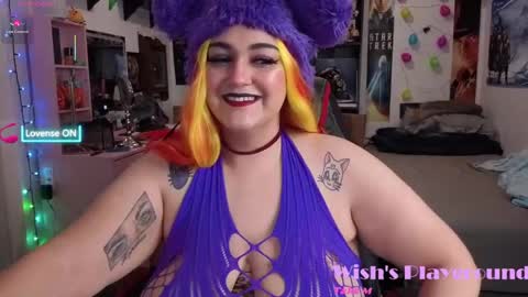 Snapshot of nevermakeawish chatting on October 7, 4:19 am Wishs Playground online show from October 7, 4:19 am
