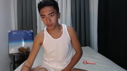 Snapshot of new_jersey_jay chatting on October 5, 10:23 am new_jersey_jay online show from October 5, 10:23 am