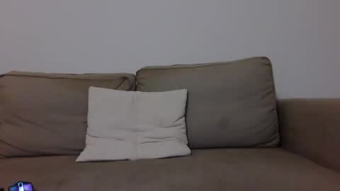 simi online show from February 26, 8:25 pm