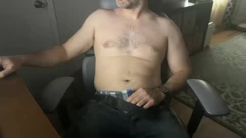 Snapshot of newguy_097 chatting on October 9, 9:31 pm newguy_097 online show from October 9, 9:31 pm