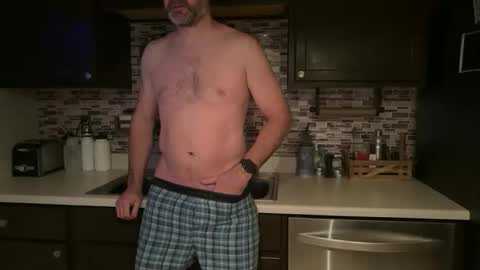Snapshot of newguy_097 chatting on October 17, 11:47 am newguy_097 online show from October 17, 11:47 am