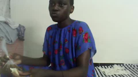 ryena and pam online show from January 22, 8:40 am