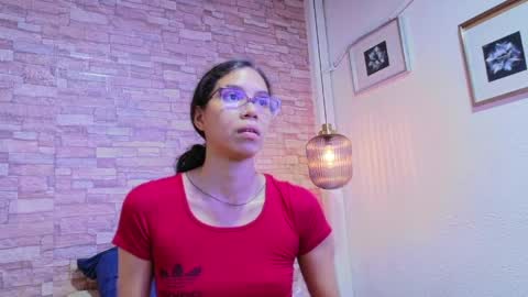 nextdoor_fantasy online show from April 15, 4:16 am