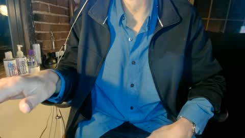 Snapshot of nfgwholoves2cum chatting on October 13, 11:40 pm NFG  Nice Friendly Guy  Dick online show from October 13, 11:40 pm