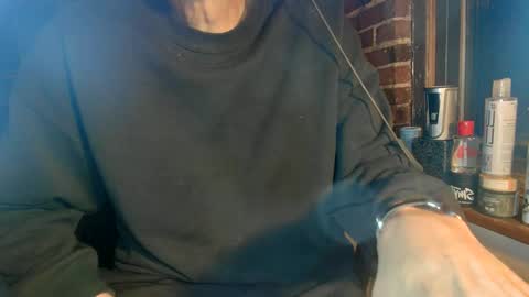 Snapshot of nfgwholoves2cum chatting on February 12, 2:24 am NFG  Nice Friendly Guy  Dick online show from February 12, 2:24 am