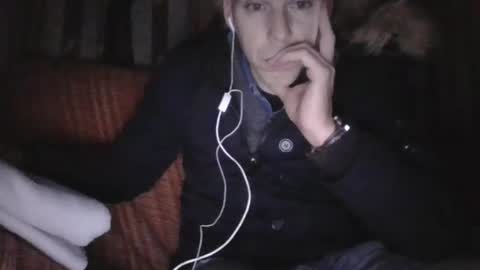 Snapshot of nfr934 chatting on December 8, 12:24 am Funkum online show from December 8, 12:24 am