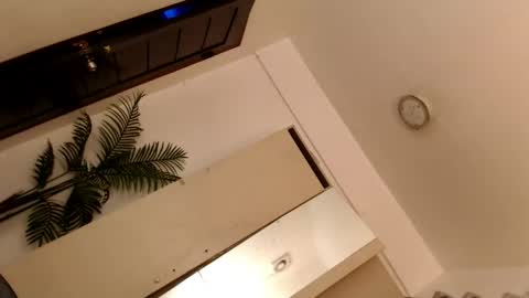 nhairobi online show from April 17, 5:26 pm