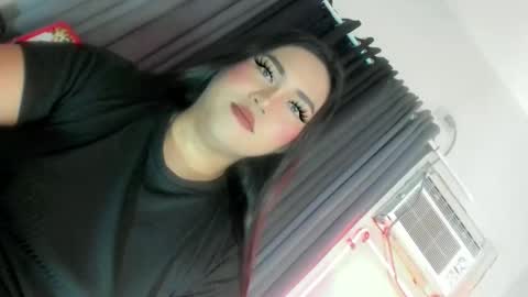 nia_jaxx online show from February 5, 11:14 am