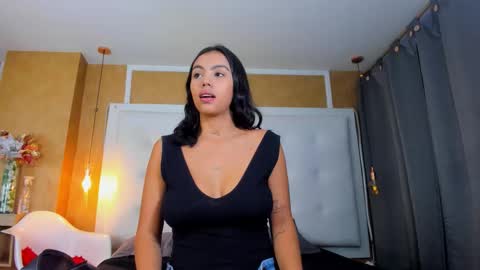    online show from December 3, 9:48 pm