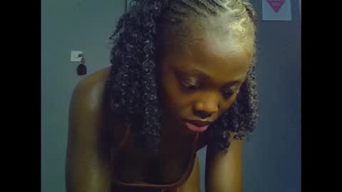 Niababy5 online show from January 15, 5:33 pm