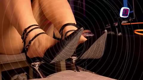 Kim online show from March 11, 3:26 pm