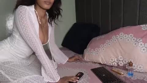 Snapshot of nicckah_ chatting on September 10, 6:53 pm Lilly online show from September 10, 6:53 pm