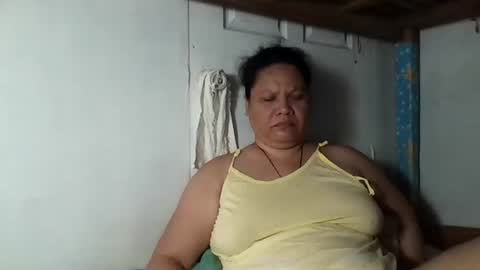 niceasianpussy online show from December 17, 7:31 pm