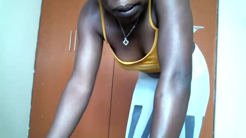 Snapshot of niceass_95 chatting on January 27, 11:43 am gabby online show from January 27, 11:43 am