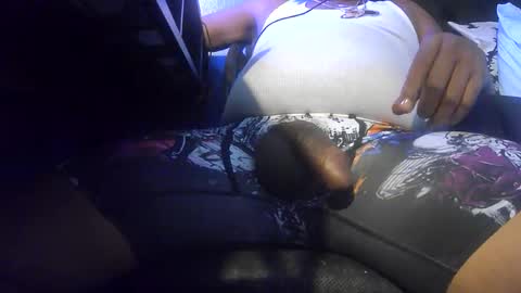 myniceblkdnyc online show from October 17, 6:28 am