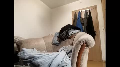 nicefuck0077 online show from April 11, 10:36 pm