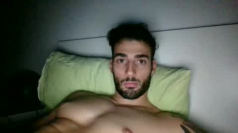 nicegguy9826 online show from November 3, 5:52 am