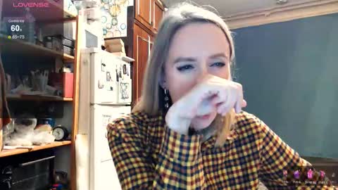 Kathrine online show from November 14, 9:05 pm