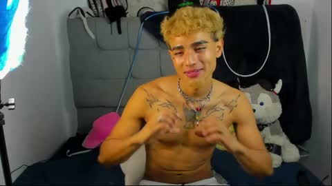 nick_acosta online show from May 14, 1:59 am