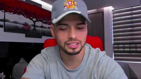 Snapshot of nick_klaus chatting on January 20, 10:15 pm Nick Klaus online show from January 20, 10:15 pm