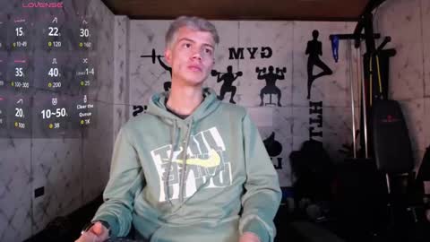 Nick  online show from December 5, 12:25 pm