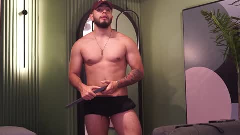 Snapshot of nick_vans chatting on September 17, 3:37 pm Jhohan online show from September 17, 3:37 pm