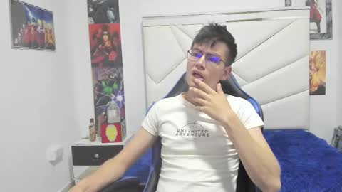 nick_vers online show from November 7, 7:49 pm