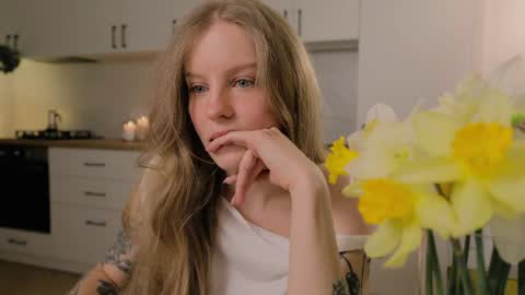 Nicka Cherie online show from April 1, 4:59 pm