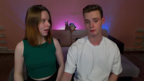nick and molly online show from December 3, 5:06 pm
