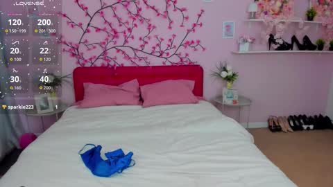 Niki online show from November 8, 8:17 am