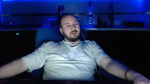 Julian online show from March 23, 9:42 pm