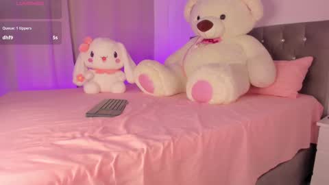 Nicolas online show from October 7, 4:25 pm