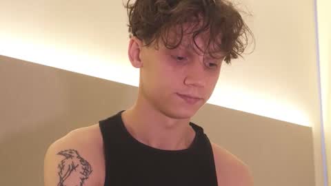 Nicky Neal online show from October 18, 12:48 am